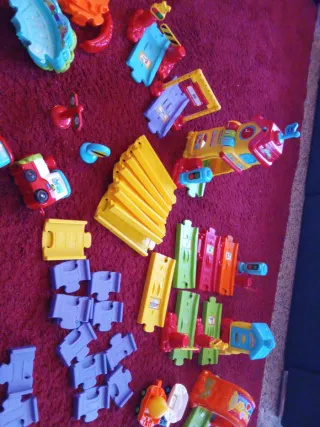 Dos sets de trenes pilas Chu Chu VTech