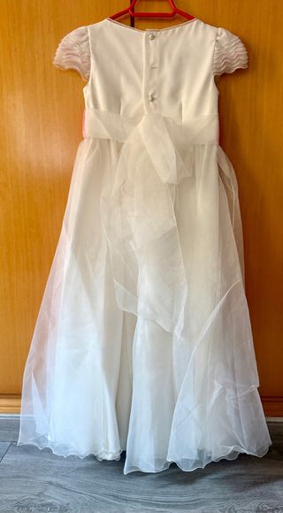 Vestido de comunión blanco con fajín rosa
