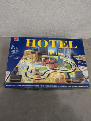 Juego de mesa Hotel MB
