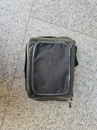 Bolso tackle y bajos Carpfishing