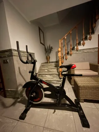 Bici Estática Record Gym Negra