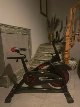 Bici Estática Record Gym Negra