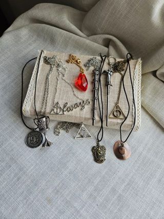 Lote bisutería de Harry Potter oferta liquidaciòn