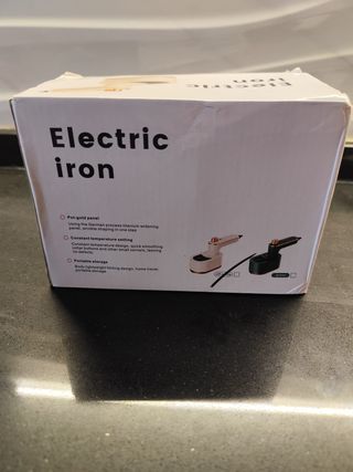 Plancha de viaje eléctrica