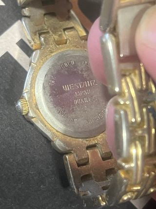 Reloj Westair Dorado y Plateado