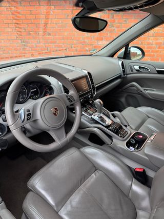 Porsche Cayenne V6 FULL