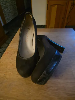 Zapatos de salón Unisa piel marrón