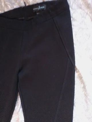Pantalón Guess estilo hípica negro