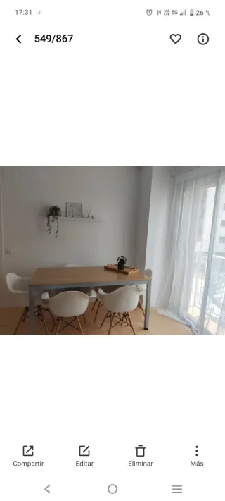 Mesa de comedor y 6 sillas