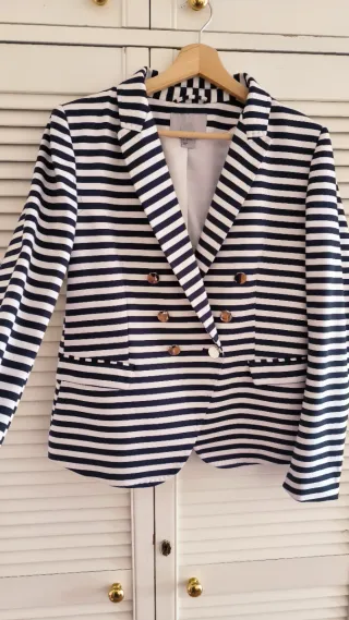 Blazer estilo marinero H&M azul marino y blanco