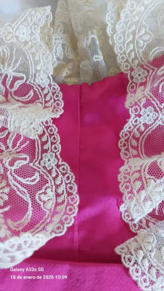 Corpiño fallera rosa fucsia bordado