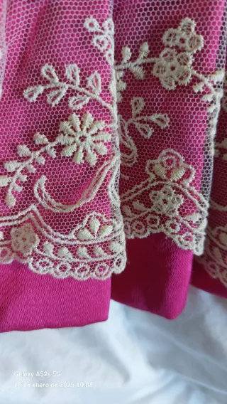 Corpiño fallera rosa fucsia bordado