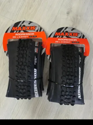 Par Pneus Maxxis Aggressor 29x2.50WT EXO TR