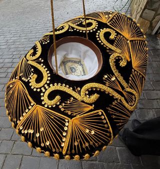 Sombrero Mexicano Auténtico Bordado Dorado