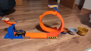 Hot Wheels Monster Trucks Pista Aro