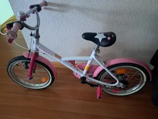 Bicicleta infantil rosa 16 con cubre cadena