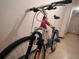 Bicicleta BH muy poco uso