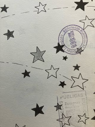 Kika Superbruja y la espada mágica (Spanish Edi...