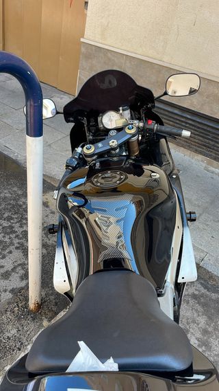 Suzuki GSXR 1000 west  k2