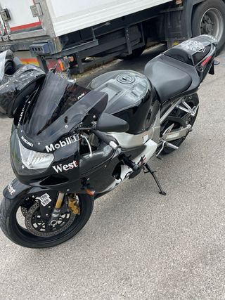 Suzuki GSXR 1000 west  k2