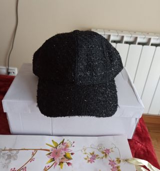 Gorra negra jaspeada ajustable nueva