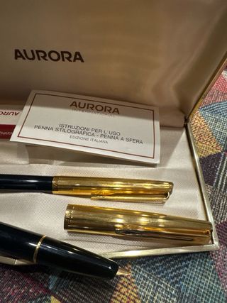 Set penne Aurora oro e nero
