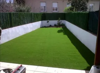 Césped artificial y jardinería