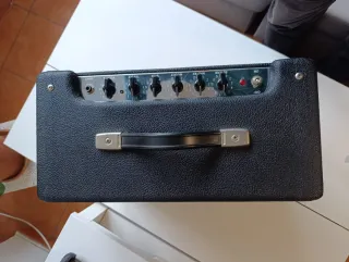 Amplificador Fender Blues Junior