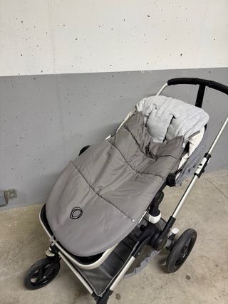 Bugaboo Fox 2 Gris - Silla y Capazo