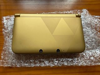 Nintendo 3DS XL Dorada + Accesorios