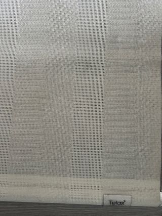 Estor enrollable beige tela