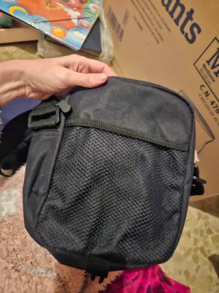 Bolso bandolera con escudo betis