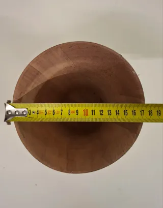 Vaso in legno