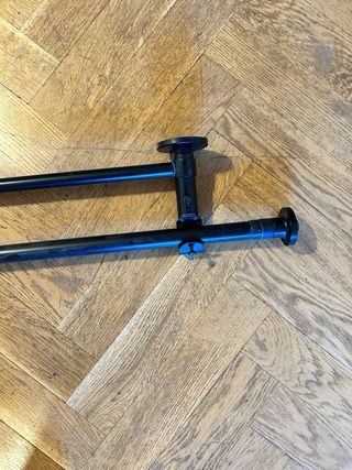 Barra Cortina Extensible Negra 120-220 cm