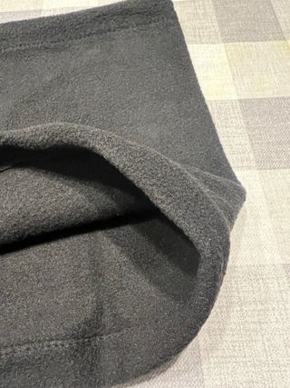 Braga de cuello negra