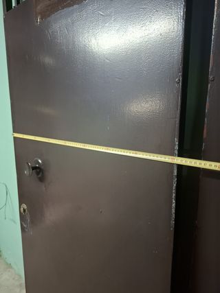 Puerta de cochera metálica