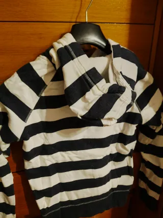 Set 4 pezzi abbigliamento