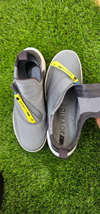 Nike Joyride Optik gris y amarillo