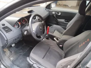 Despiece Renault Megane 2 1.6 16v