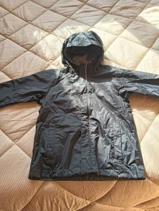 Chubasquero Columbia Negro talla S de niño