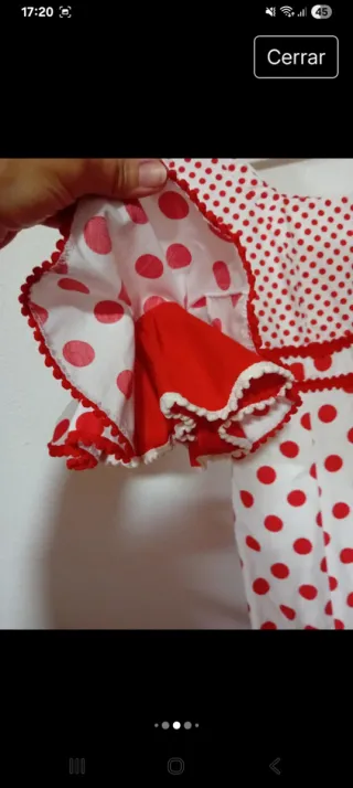 Traje de Flamenca blanco y rojo.