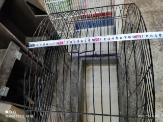 Jaulas para pájaros (varios colores)