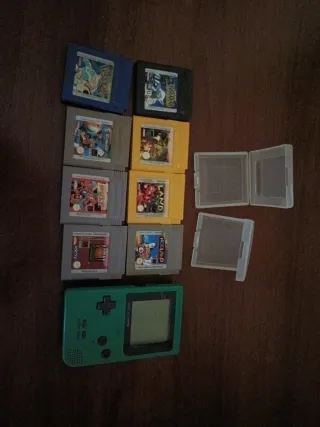 Nintendo Game Boy Pocket + 8 juegos