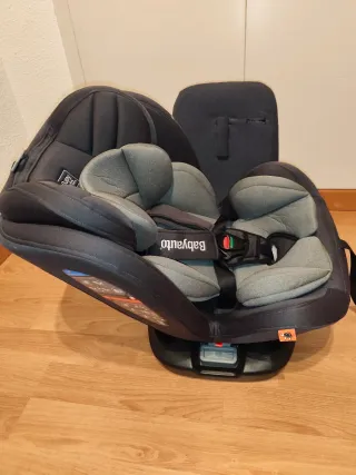 Silla de coche Babyauto Revolta giratoria 360°