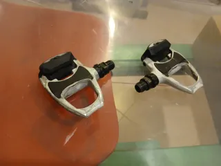 Pedales Shimano Carretera