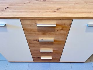 Mueble Cajones y Puertas 120x35x85