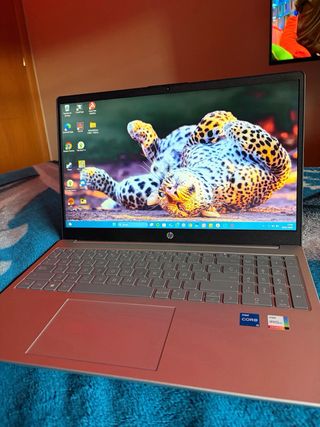 Portátil HP 15.6” 16GB RAM 512GB SSD