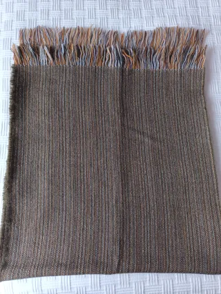 Bufanda hombre. Sin marca ni etiqueta. Nueva.