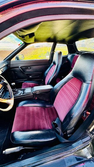 Coche Clasico Porsche 944 año 1983 negro