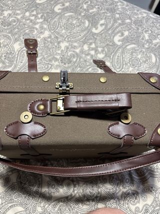 Bolso baúl Pepe Jeans marrón